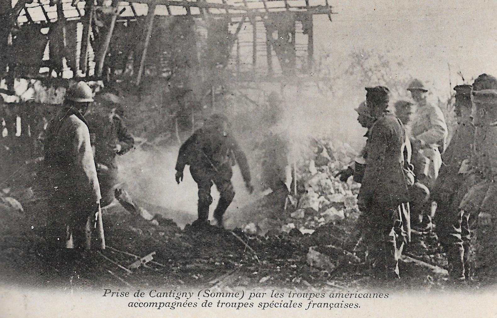 /France/Military/FR_military_1903-1938_Inname van Cantigny (Somme) door de amerikaansche troepen vergezeld door speciale fransche troepen.jpg